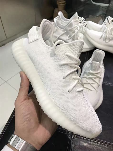 nep yeezy 350 kopen